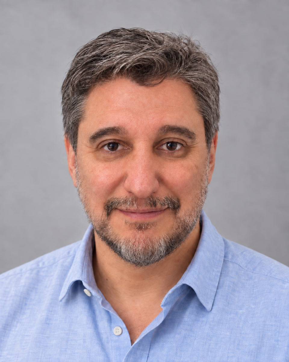 Portrait of David Olmeda Casadomé